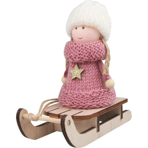 Holčička s bílou čepicí na saních 12 cm