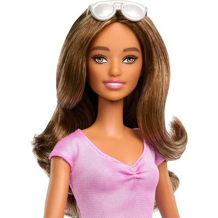 Barbie Modelka nevidomá s fialovou sukní a volánky HRH17