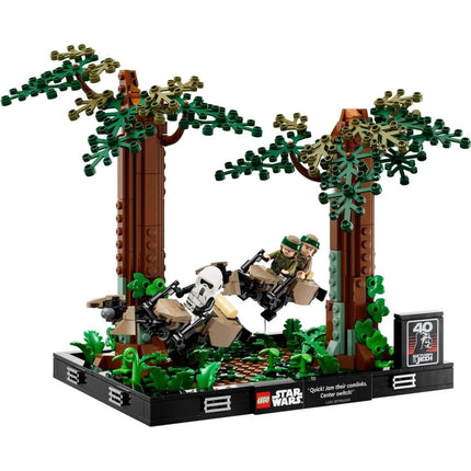 LEGO® Star Wars™ 75353 Honička spídrů na planetě Endor™ diorama