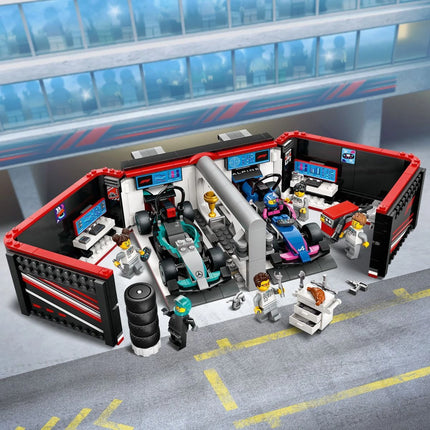LEGO® City 60444 Garáž F1® a vozy Mercedes-AMG a Alpine