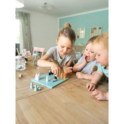 Člověče nezlob se v pastelových barvách