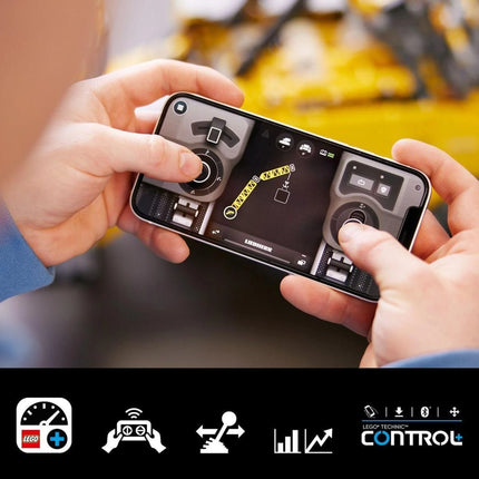 LEGO® Technic 42146 Pásový jeřáb Liebherr LR 13000