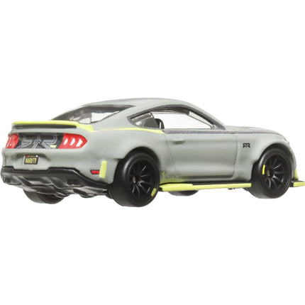 Hot Wheels Prémiové auto velikáni Ford Mustang RTR