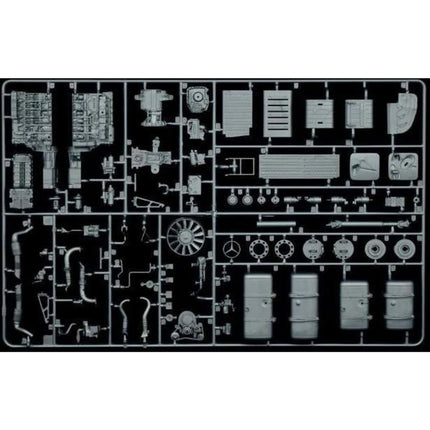 Model Kit truck 3935 Mercedes-Benz ACTROS MP4 Giga Space 1:24
