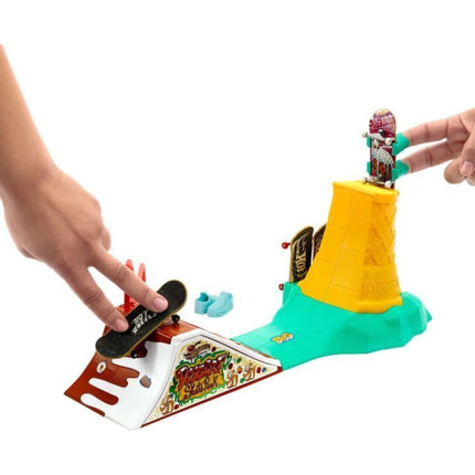 Hot Wheels Skates Fingerboard Skatepark Dezert