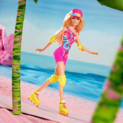 Barbie Margot Robbie ve filmovém oblečku Kolečkové brusle HRB04