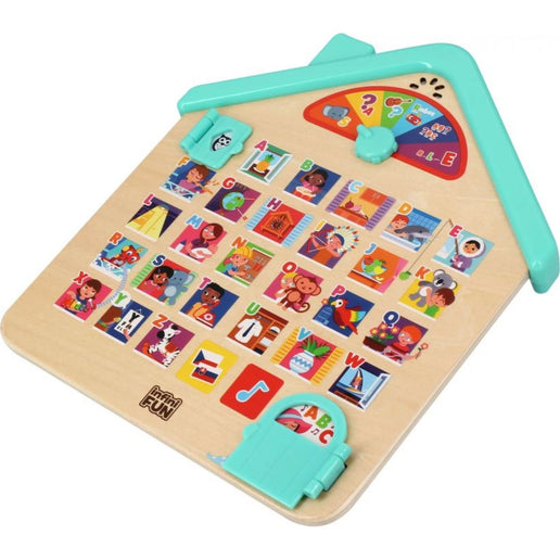 Domeček dřevěný s abecedou