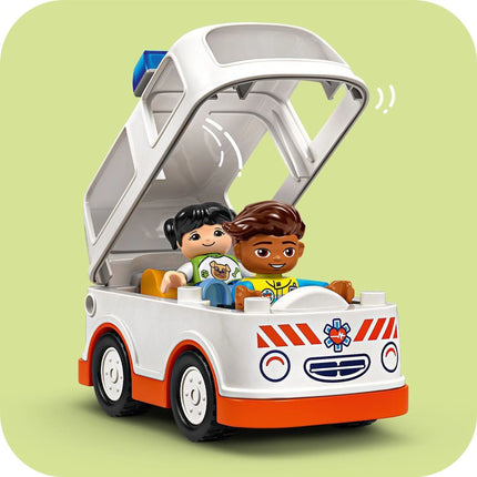 LEGO® DUPLO® 10447 Sanitka a řidič
