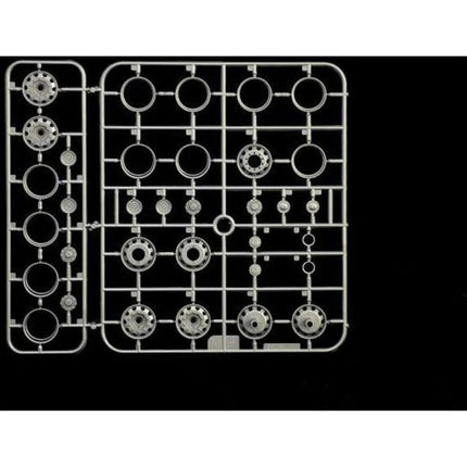 Model Kit truck 3947 Scania R400 Streamline Flat Roof 1:24