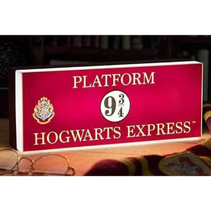 Světlo 9 a tři čtvrtě - Harry Potter