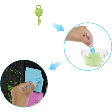 Monster High Skulltimate Secrets Panenka neon - Ghoulia