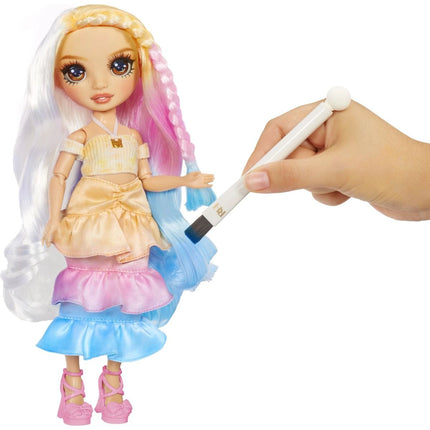 Rainbow High WaterColor Panenka hnědé oči