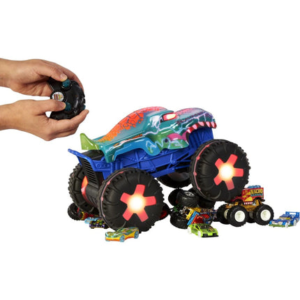 Hot Wheels RC Monster Trucks Mega Wrex 1:15