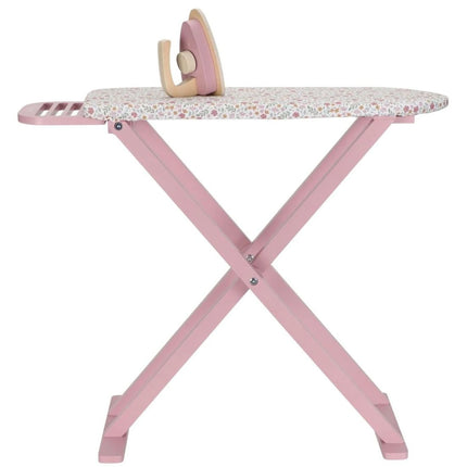 Žehlicí prkno s žehličkou