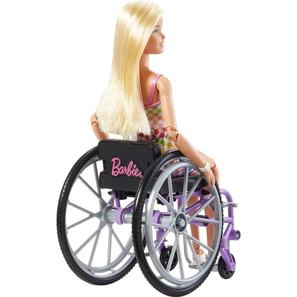 Barbie Modelka na invalidním vozíku v kostkovaném overalu HJT13