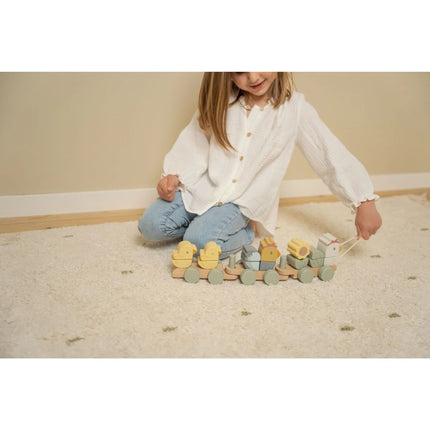 Vláček dřevěný slepička Farma