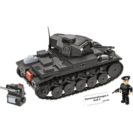 Cobi 2597 Panzerkampfwagen II Ausf. F 813 dílků