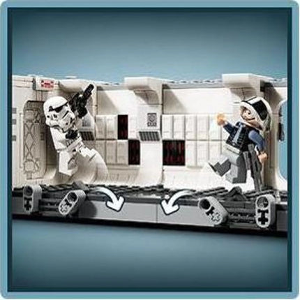 LEGO® Star Wars™ 75387 Nástup na palubu Tantive IV™