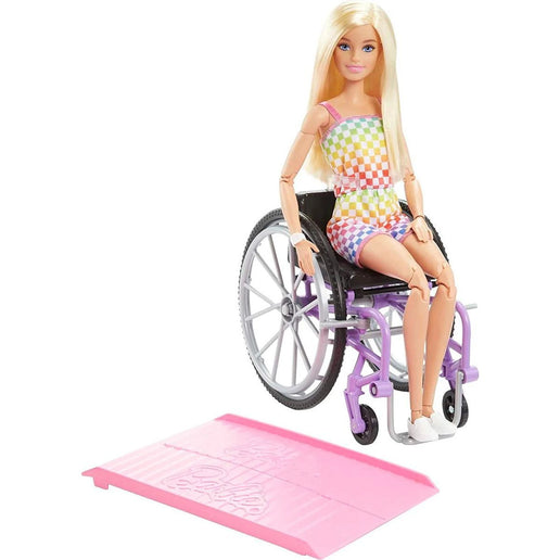 Barbie Modelka na invalidním vozíku v kostkovaném overalu HJT13
