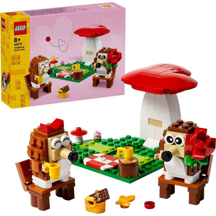 LEGO® Iconic 40711 Ježčí rande s piknikem