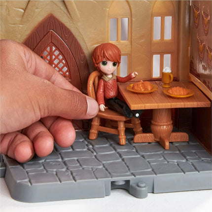 Hrací sada u tří košťat s figurkami - Harry Potter