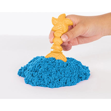 Kinetic Sand Krabice tekutého písku s podložkou modrá