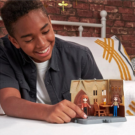 Hrací sada u tří košťat s figurkami - Harry Potter