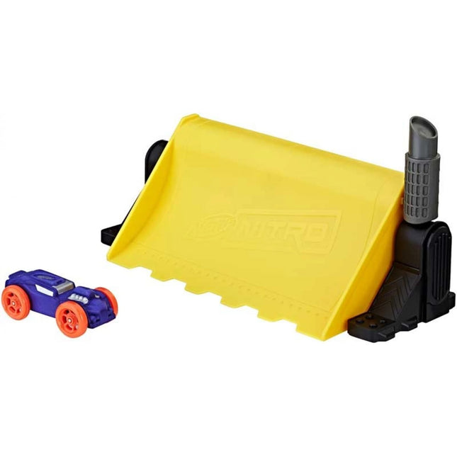 Nerf Nitro Náhradní autíčko dvojitá akce Slammin Soar