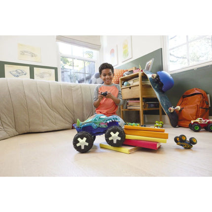 Hot Wheels RC Monster Trucks Mega Wrex 1:15