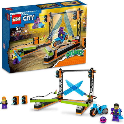 LEGO® City 60340 Kaskadérská výzva s čepelemi
