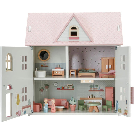 Domeček pro panenky dřevěný